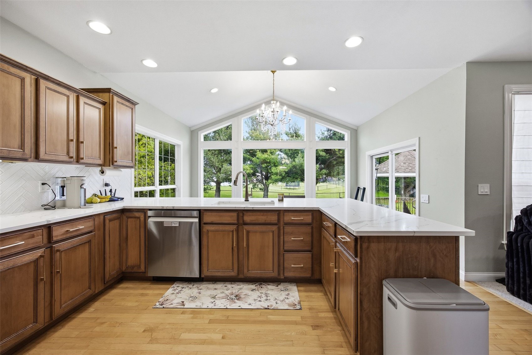 570 Landau Street Robins IA 52328