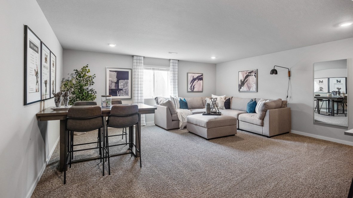 2878 Grassland Court Hiawatha IA 52233