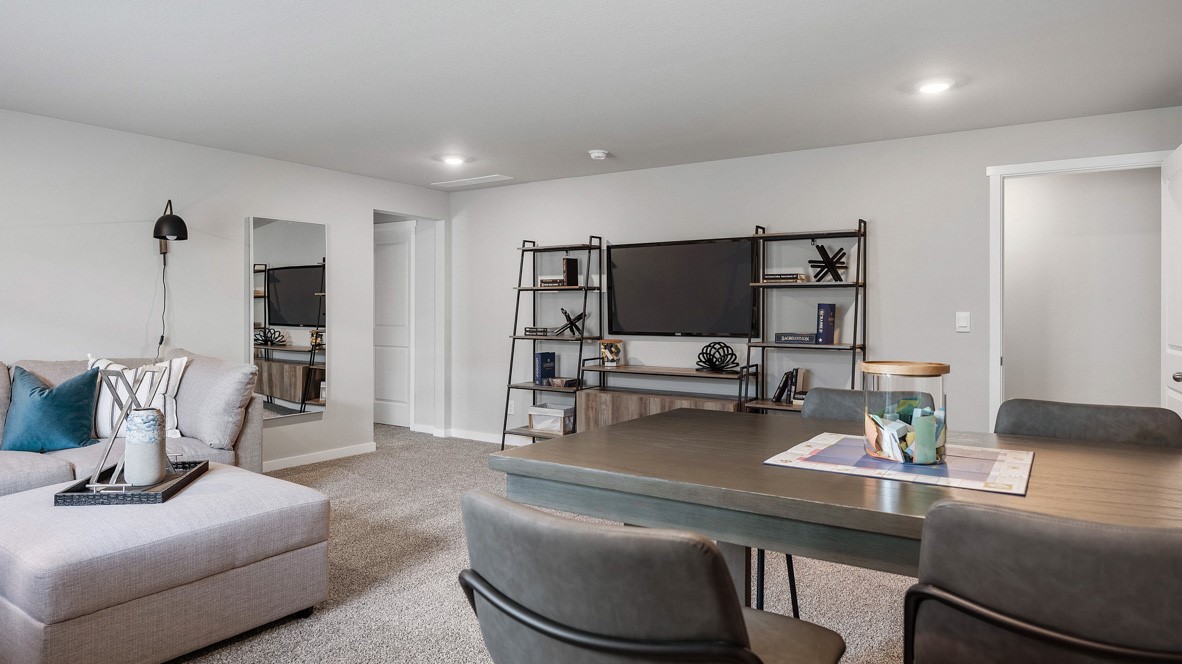 2878 Grassland Court Hiawatha IA 52233