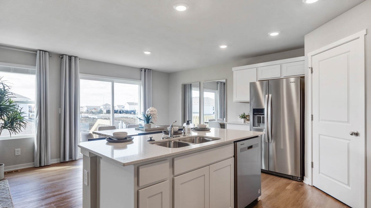 2878 Grassland Court Hiawatha IA 52233