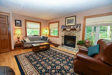 2141 Coldstream Avenue NE Cedar Rapids IA 52402