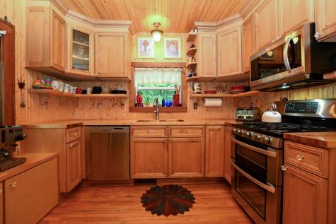 2141 Coldstream Avenue NE Cedar Rapids IA 52402
