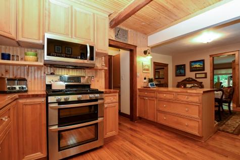 2141 Coldstream Avenue NE Cedar Rapids IA 52402