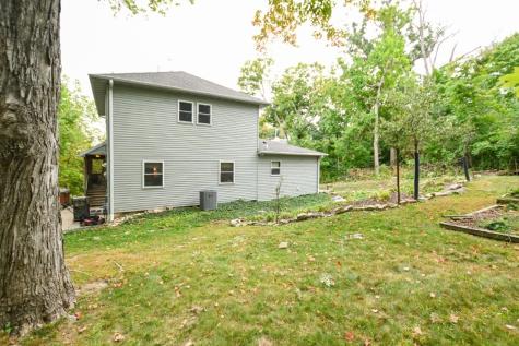 2141 Coldstream Avenue NE Cedar Rapids IA 52402