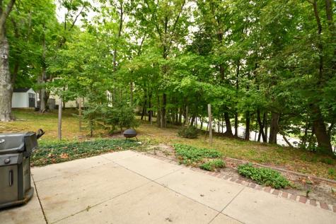 2141 Coldstream Avenue NE Cedar Rapids IA 52402