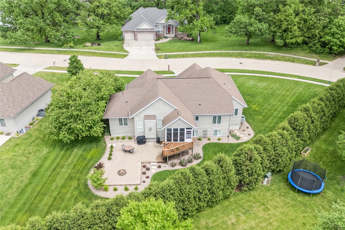 Robins IA, 345 Oak Park Drive