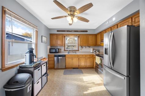 1310 Linnview Drive Marion IA 52302