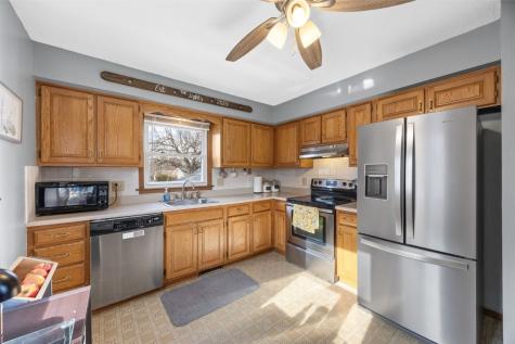 1310 Linnview Drive Marion IA 52302
