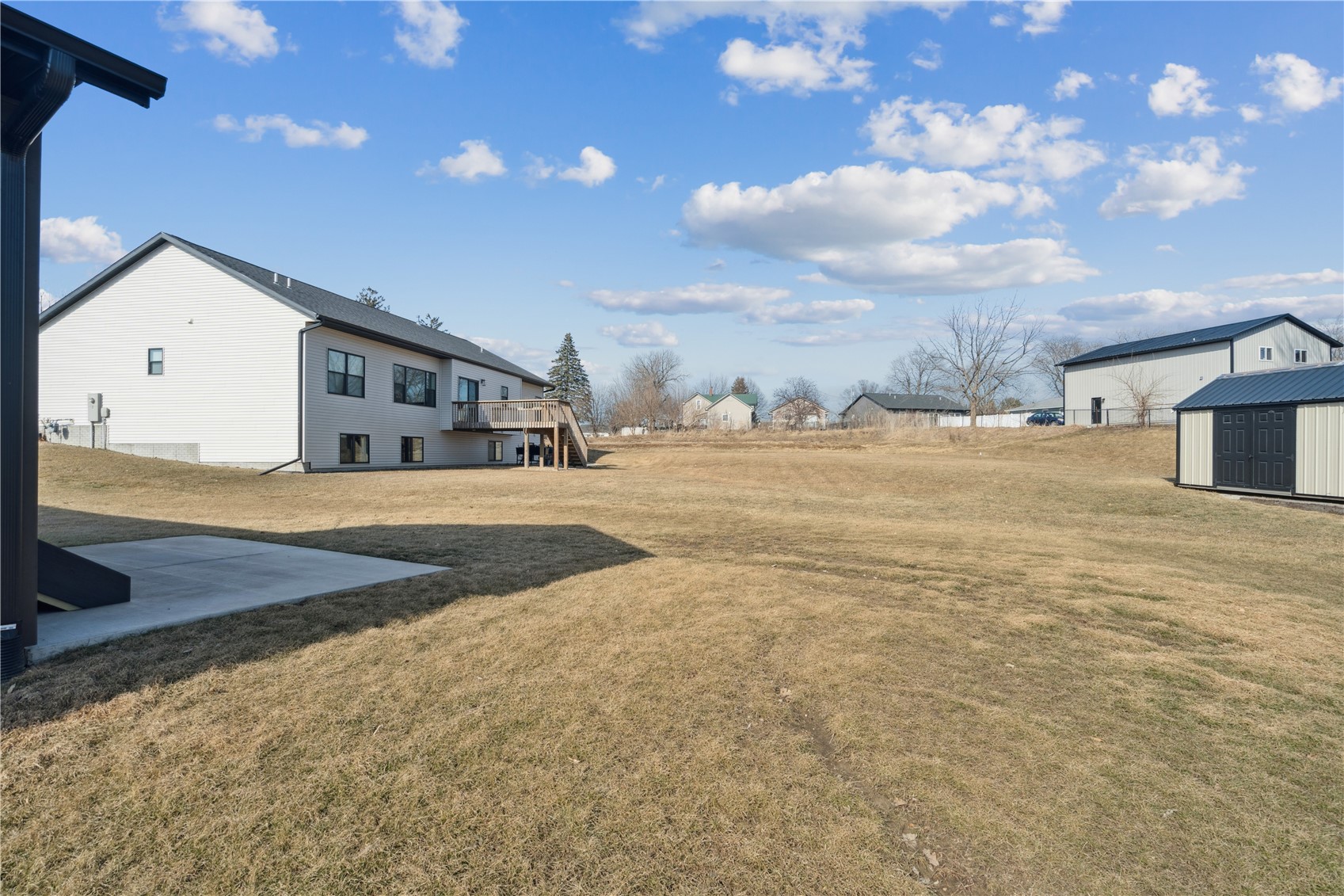 718 Pointer Circle Center Point IA 52213