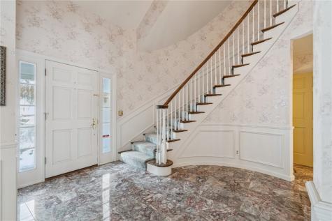 606 Beaver Hollow Court SE Cedar Rapids IA 52403