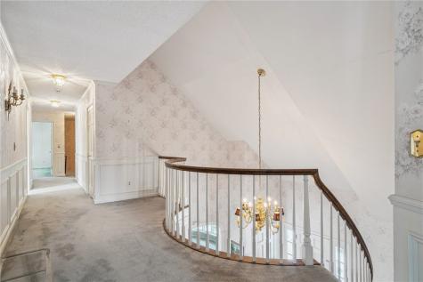 606 Beaver Hollow Court SE Cedar Rapids IA 52403