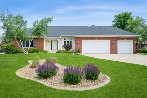 4636 Black Oak Court NE Cedar Rapids IA 52411