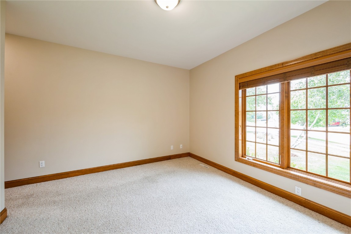 4636 Black Oak Court NE Cedar Rapids IA 52411