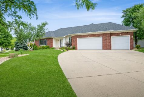 4636 Black Oak Court NE Cedar Rapids IA 52411