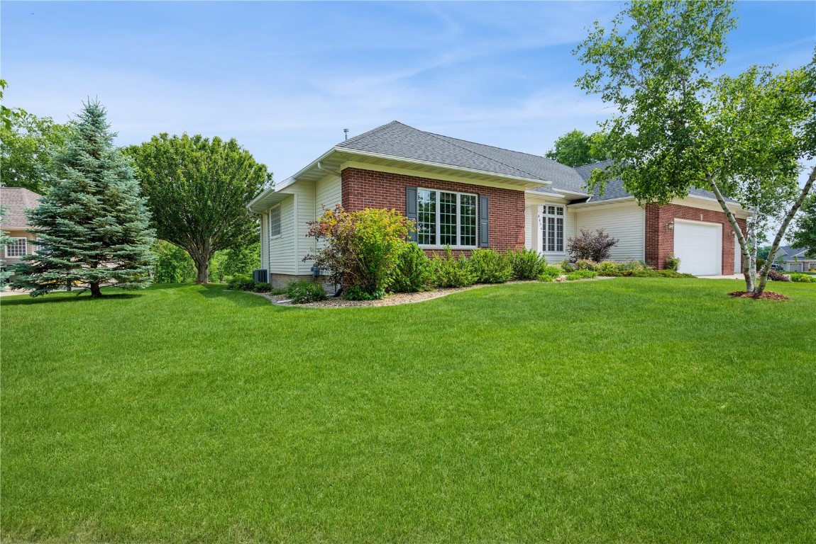 4636 Black Oak Court NE Cedar Rapids IA 52411