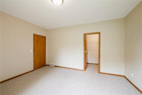 4636 Black Oak Court NE Cedar Rapids IA 52411
