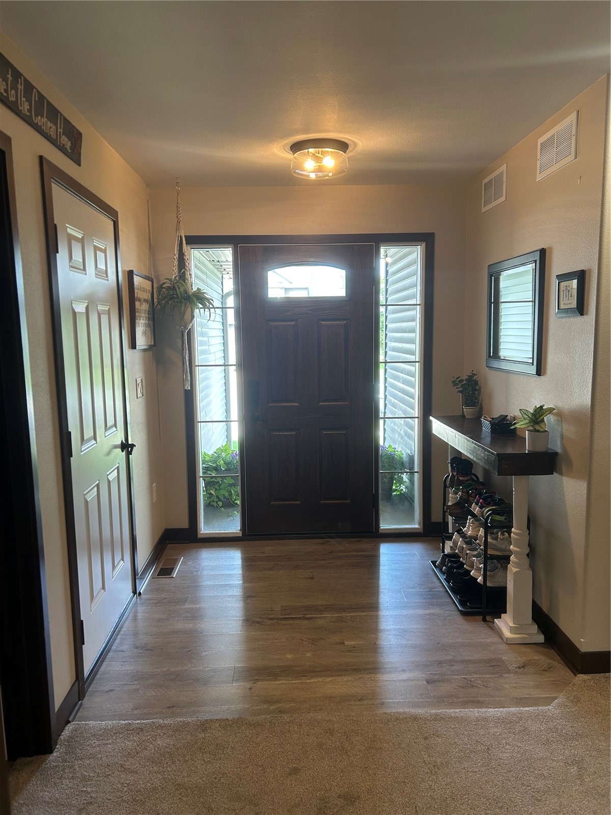 571 Doe Avenue Tiffin IA 52340