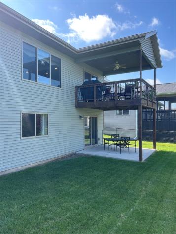 571 Doe Avenue Tiffin IA 52340