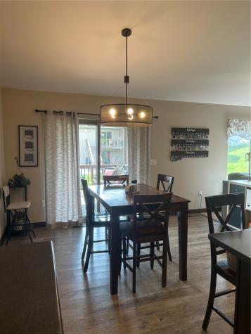 571 Doe Avenue Tiffin IA 52340