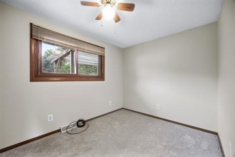 1105 Country Club Drive SE Mt Vernon IA 52314