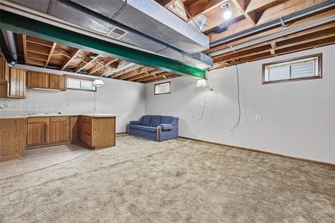 1105 Country Club Drive SE Mt Vernon IA 52314