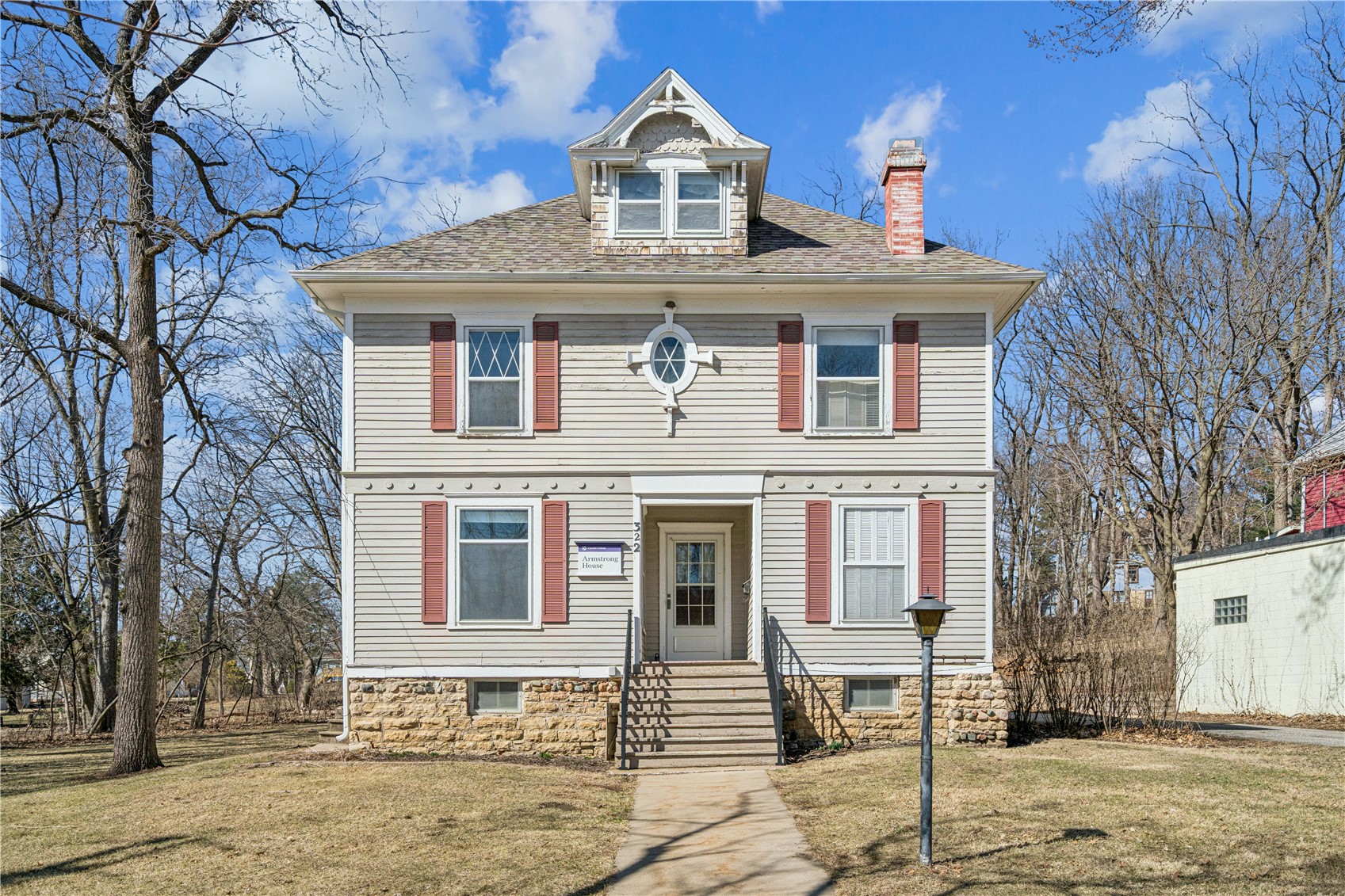 322 W College Boulevard Mt Vernon IA 52314