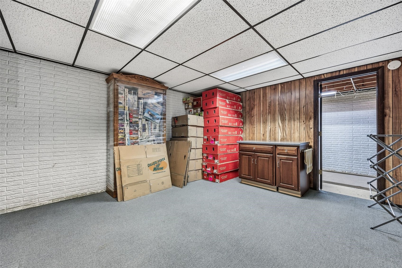 606 Olive Drive NW Cedar Rapids IA 52405