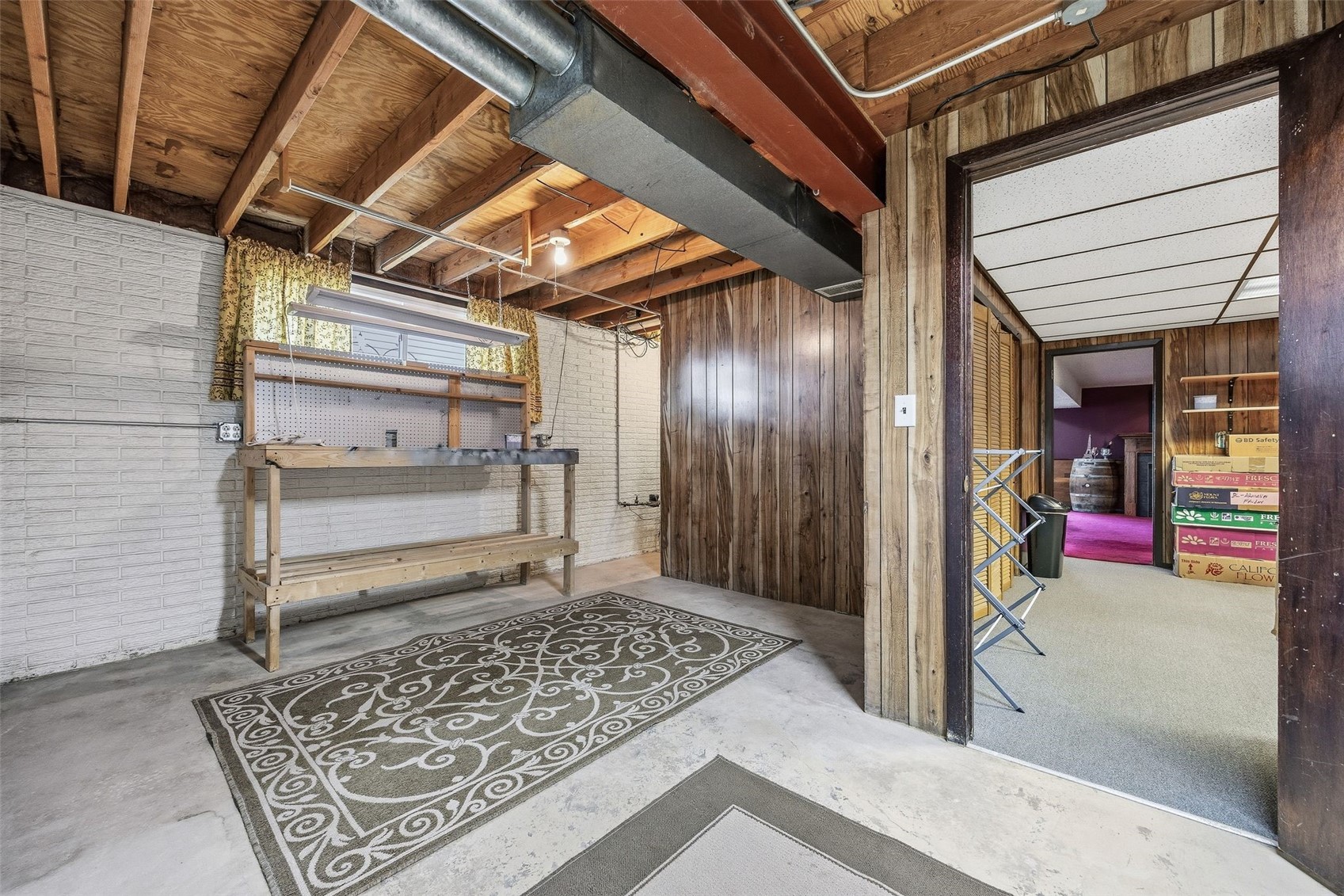 606 Olive Drive NW Cedar Rapids IA 52405