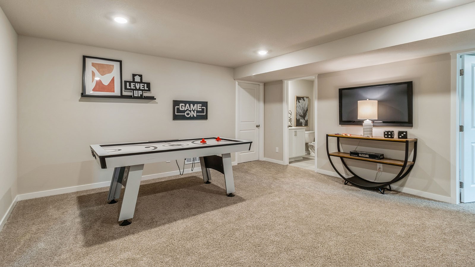 3284 Artesian Road Marion IA 52302