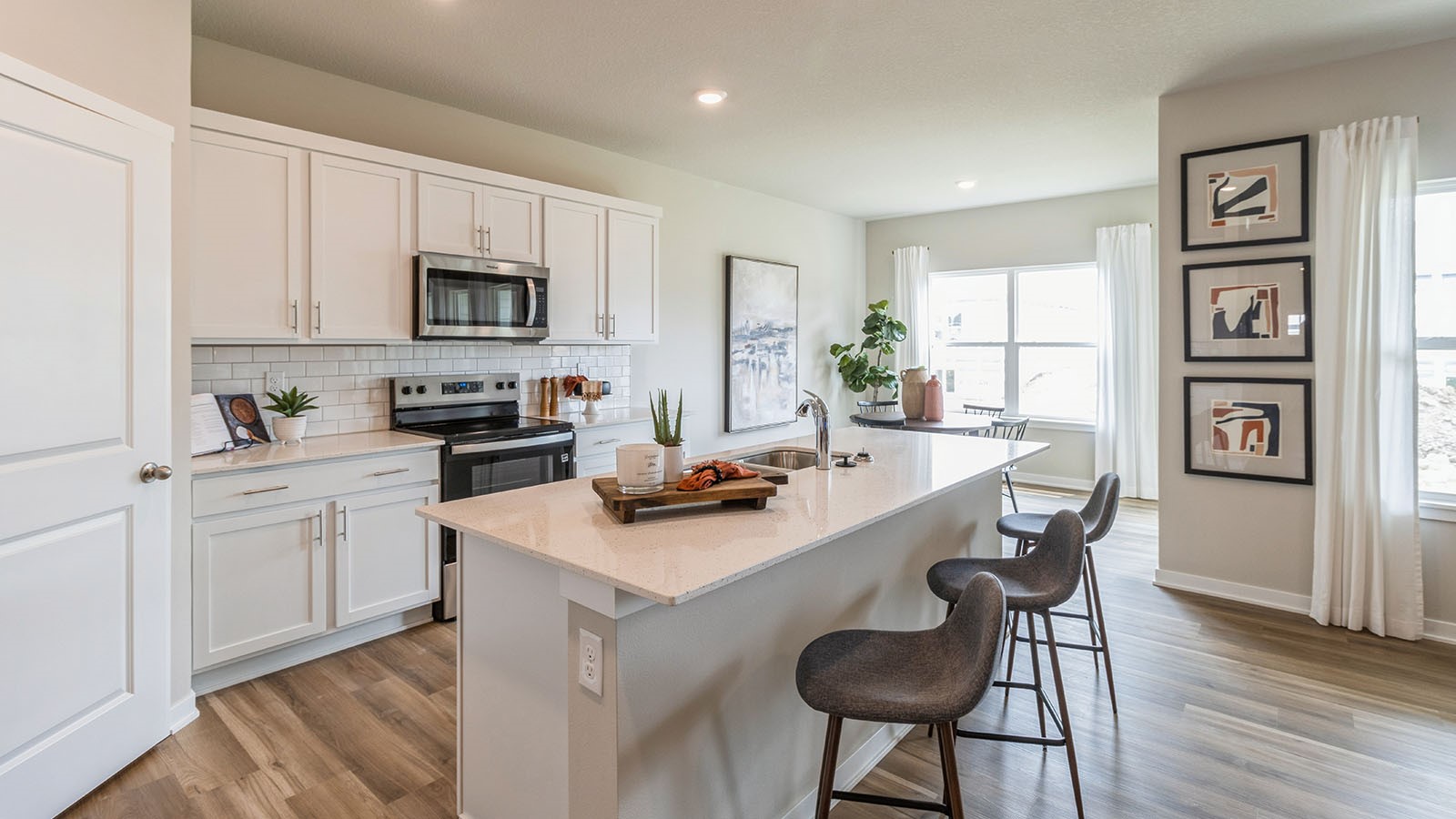 3284 Artesian Road Marion IA 52302
