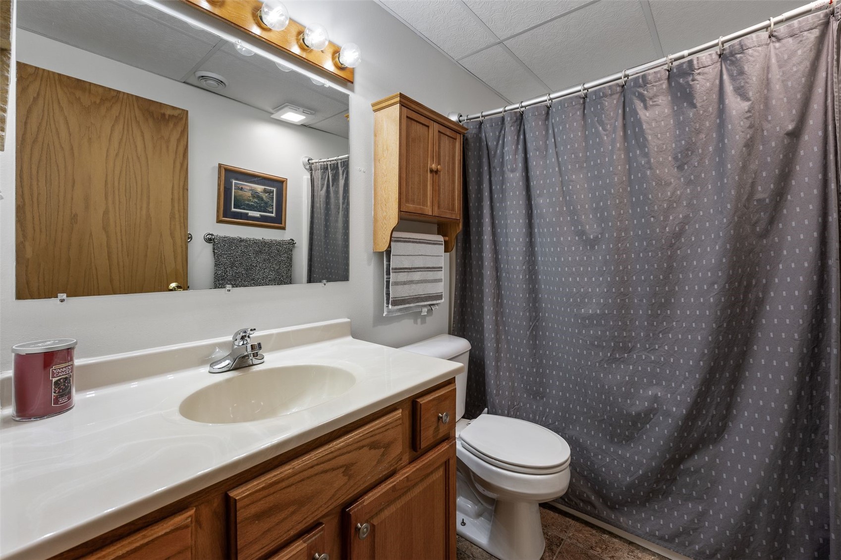 501 5th Street E Newhall IA 52315