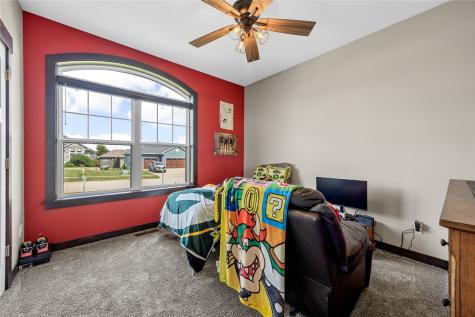1439 Hunters Field Lane Marion IA 52302