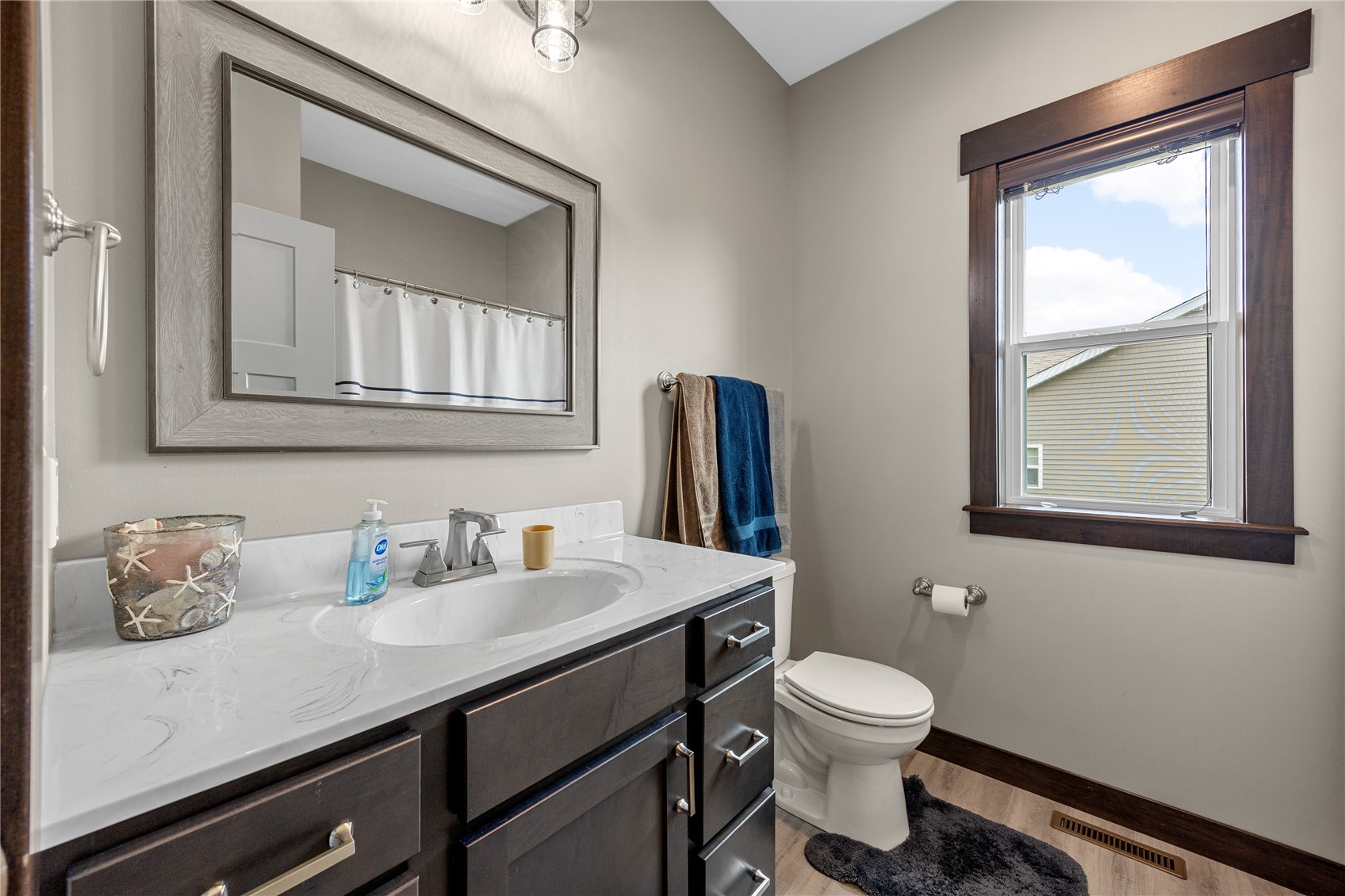 1439 Hunters Field Lane Marion IA 52302