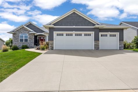 1439 Hunters Field Lane Marion IA 52302