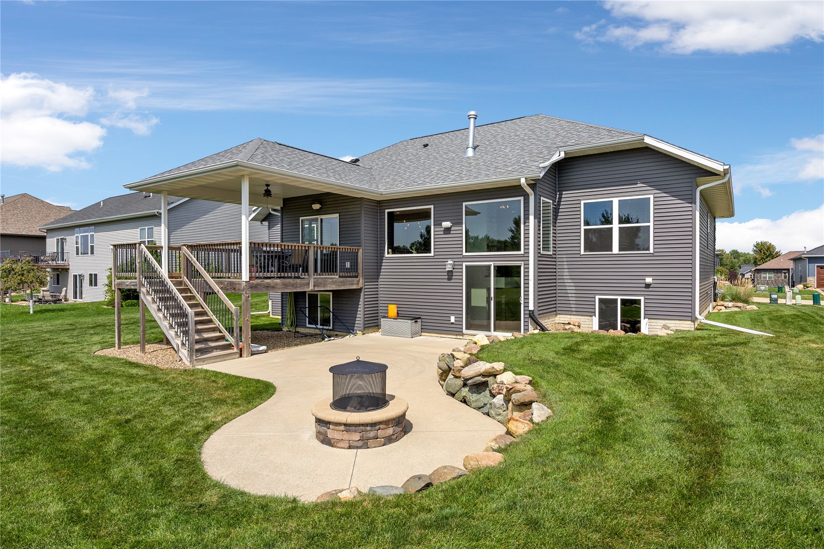 1439 Hunters Field Lane Marion IA 52302
