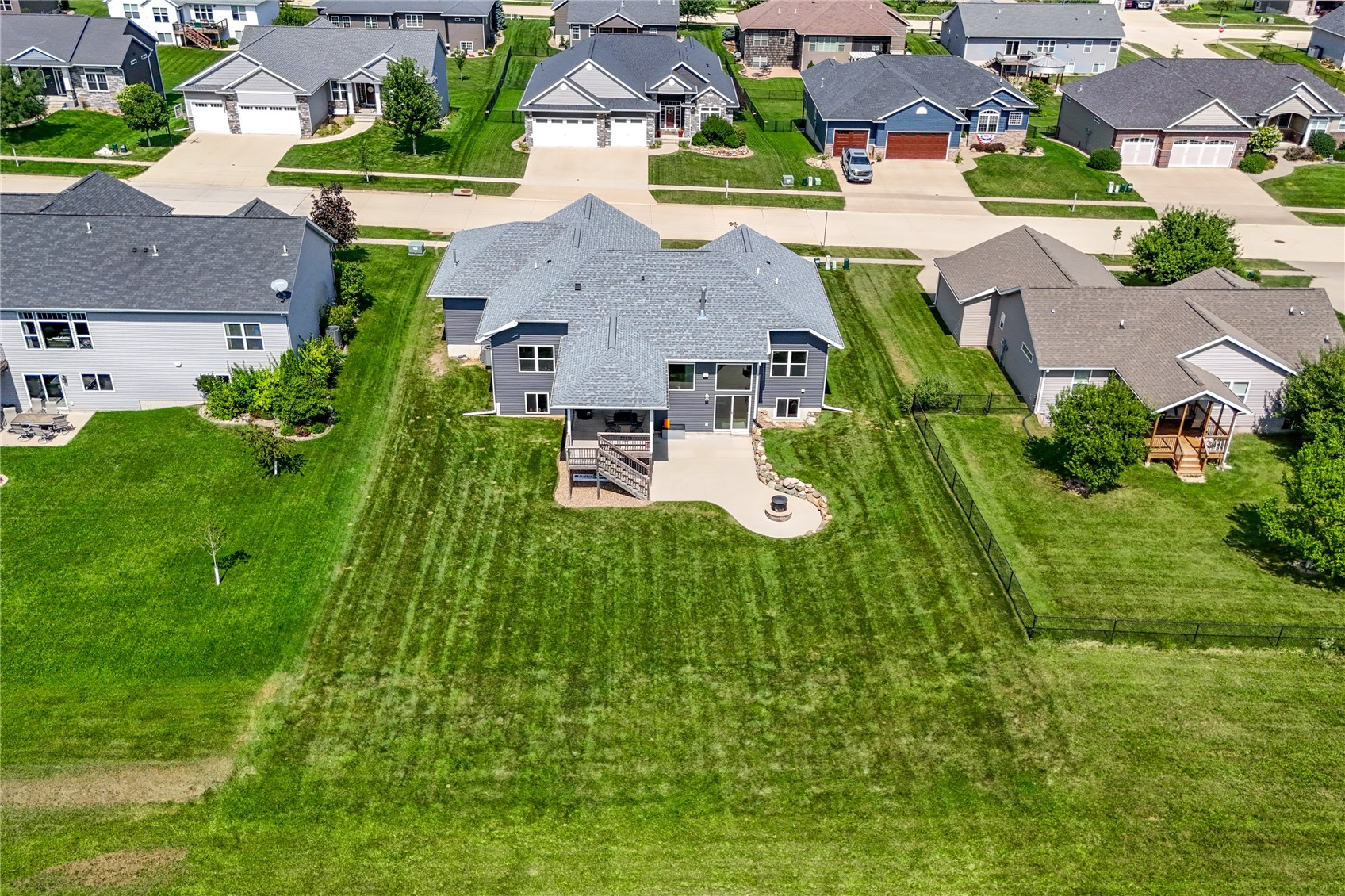 1439 Hunters Field Lane Marion IA 52302