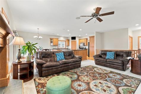2030 Rosewood Ridge Drive Marion IA 52302
