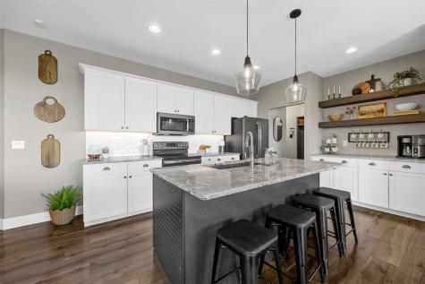 2118 Wycliffe Court SW Cedar Rapids IA 52404