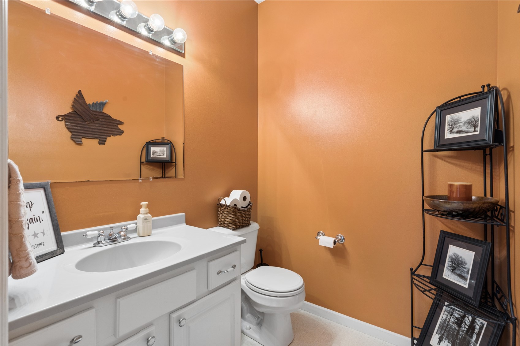 324 Valley Drive Center Point IA 52213