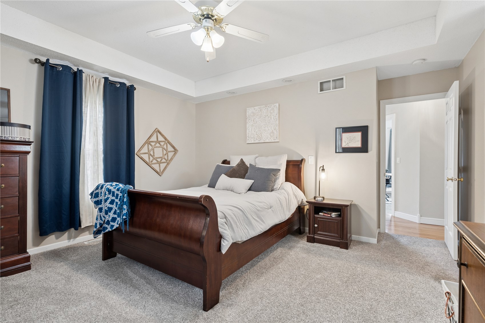 324 Valley Drive Center Point IA 52213