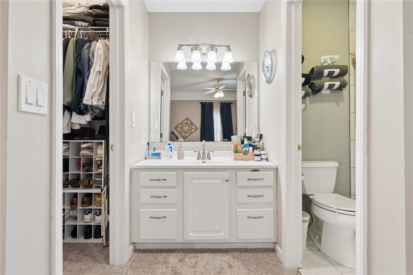 324 Valley Drive Center Point IA 52213