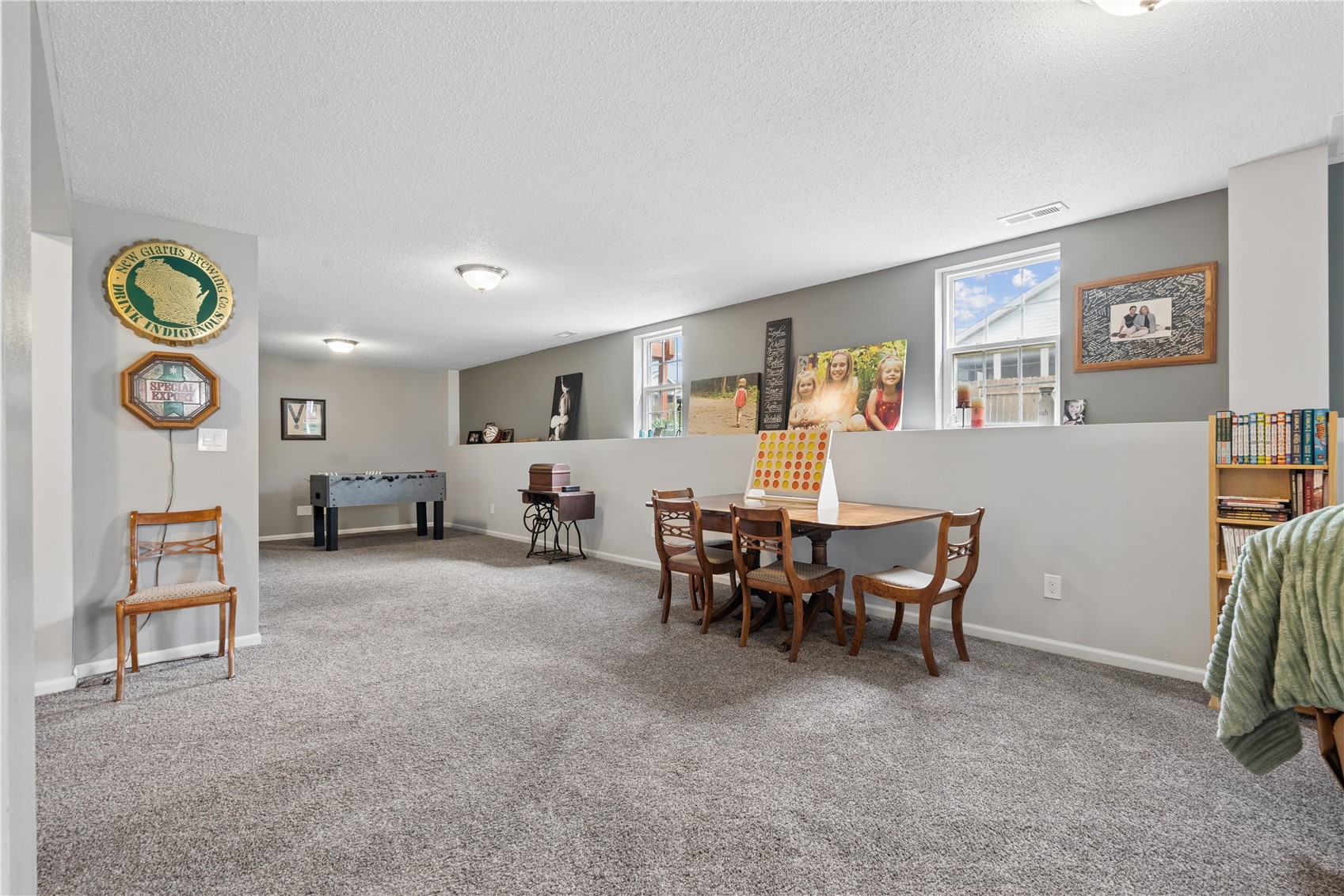 324 Valley Drive Center Point IA 52213