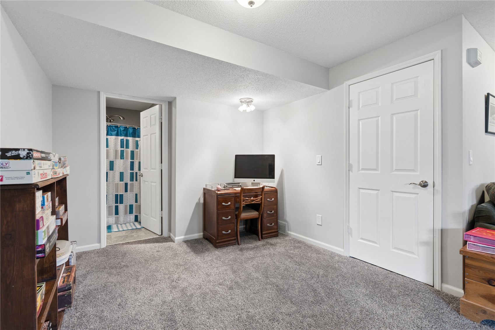 324 Valley Drive Center Point IA 52213