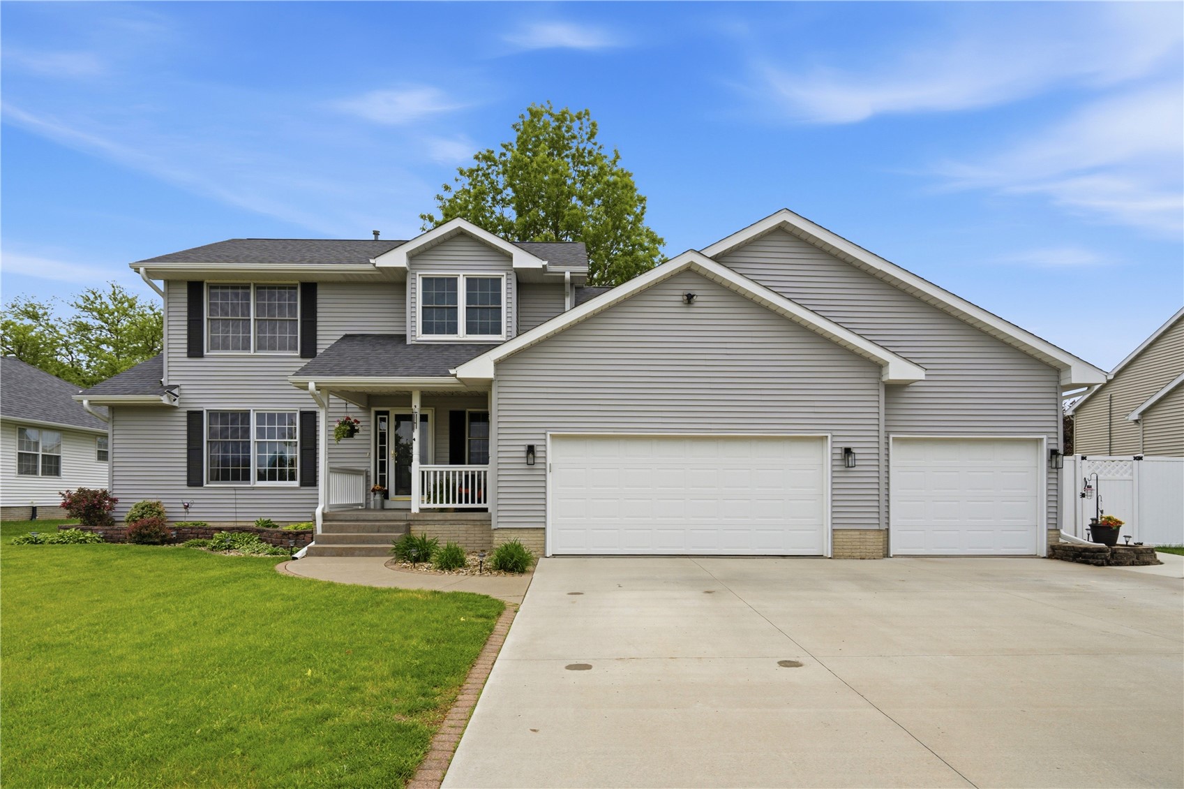 1415 Lyndhurst Drive Hiawatha IA 52233