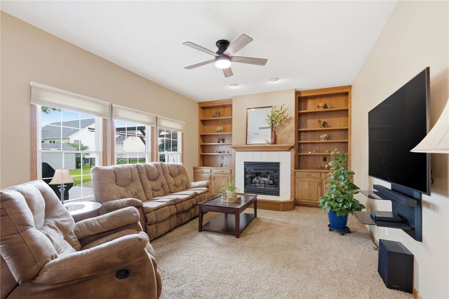 1415 Lyndhurst Drive Hiawatha IA 52233
