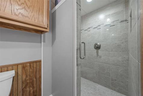 2517 Falbrook Drive NE Cedar Rapids IA 52402