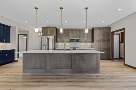 2043 Osage Court Marion IA 52302
