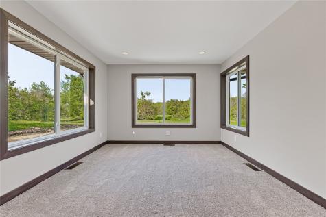 2043 Osage Court Marion IA 52302