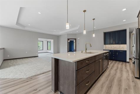 2043 Osage Court Marion IA 52302