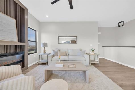 827 Indigo Drive Palo IA 52324